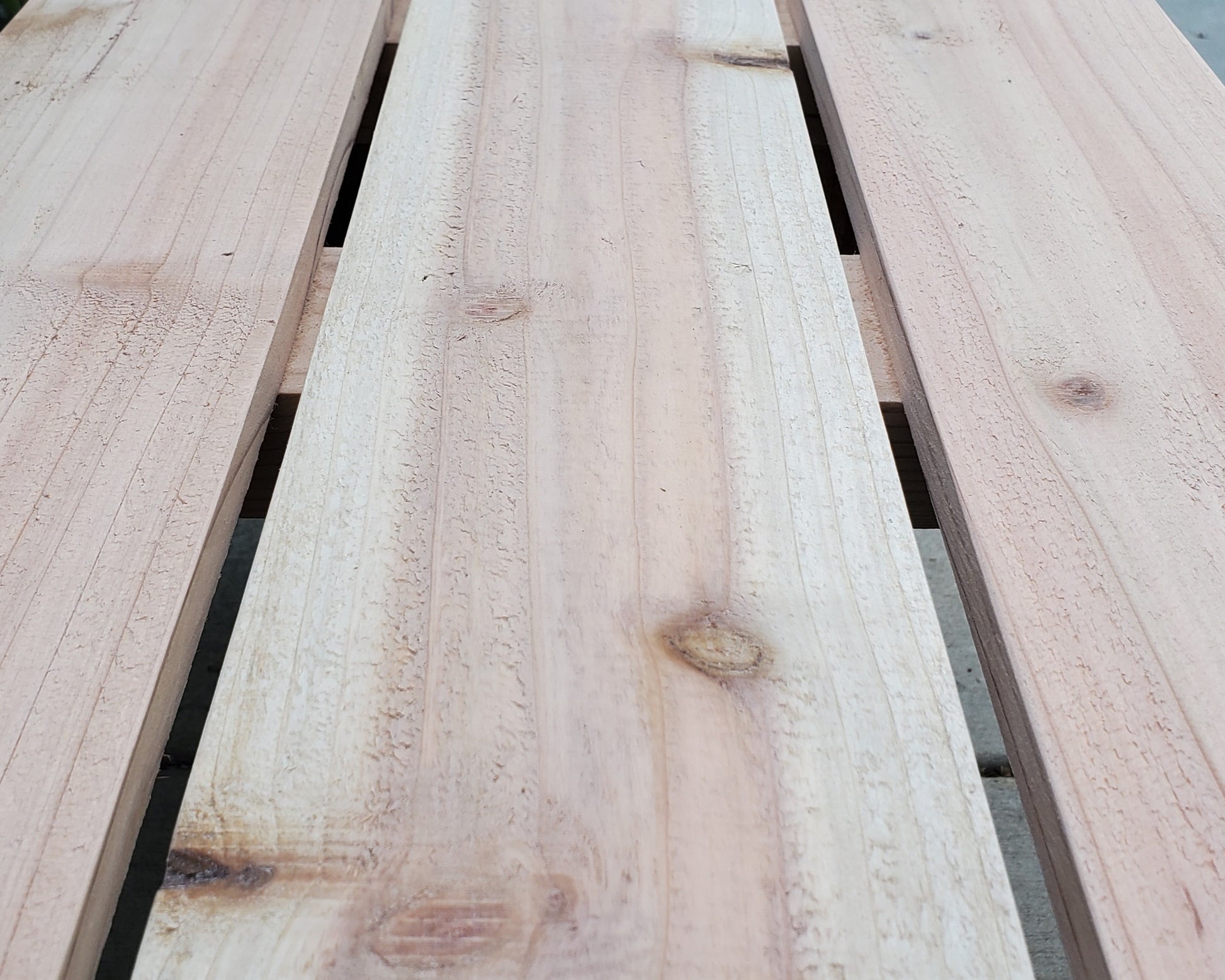 Three Foot Cedar Bench - Cedar Wood Grain